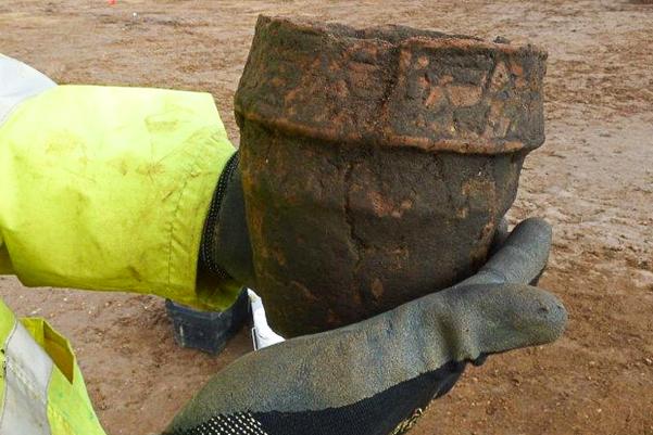 Bronze Age collared urn