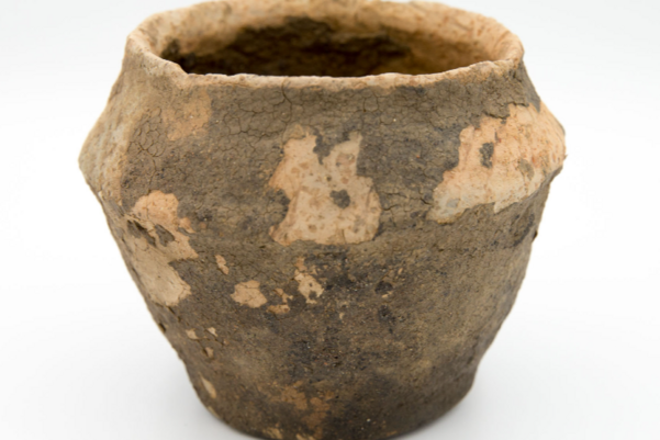 A bronze age pot from the A14