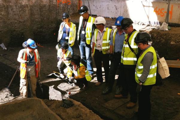 Archaeologist leads a site visit