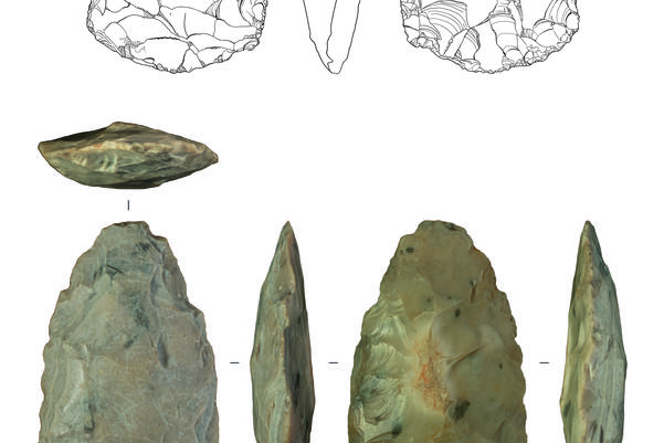 Sketch and photograph of a palaeolithic hand axe