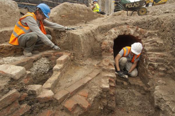 Archaeologists excavating at Holdborn