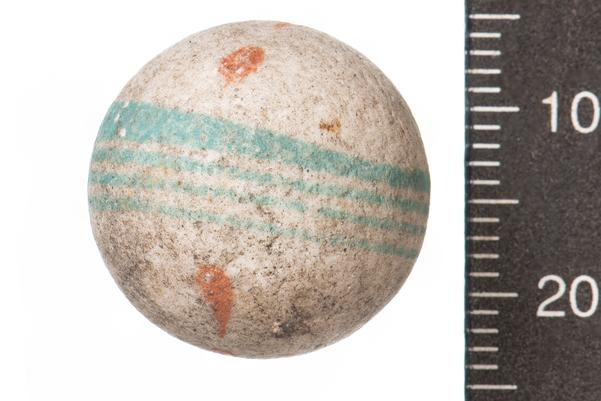 White alley with pale blue lines across the centre